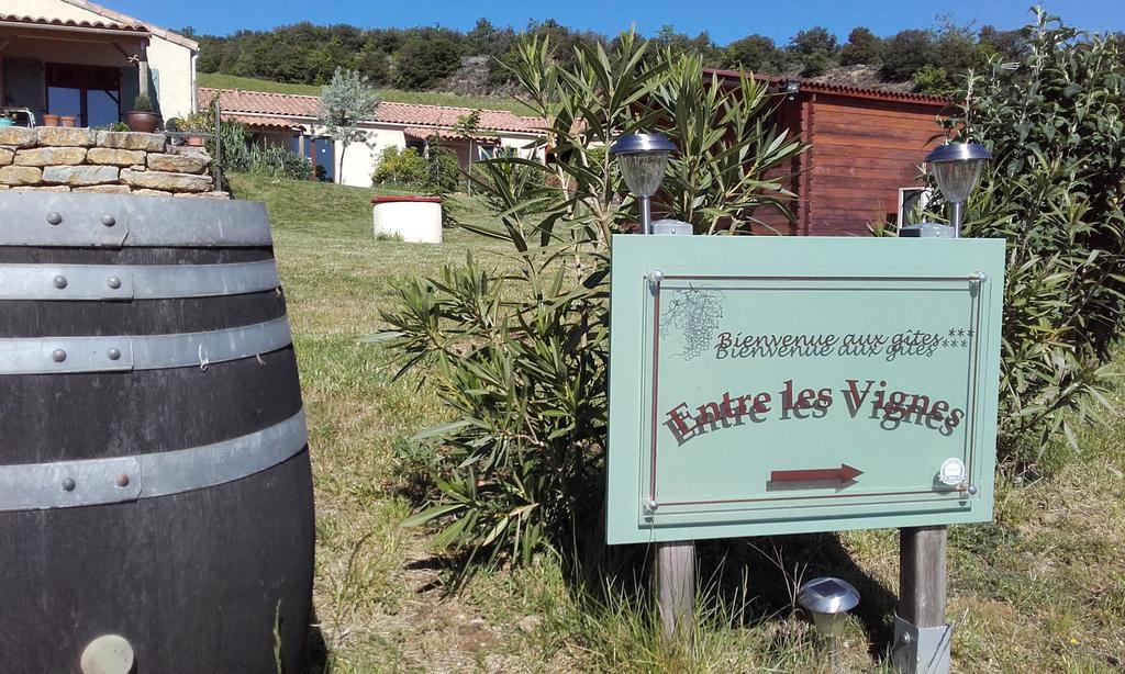 Gites "Entre Les Vignes" Tourreilles Exterior photo